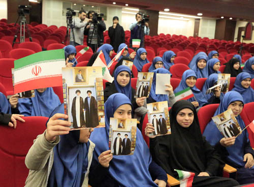 مدارس المهدي (عج) تحيي ذكرى انتصار الثورة الايرانية 